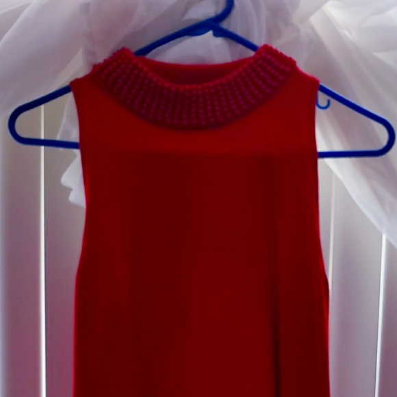 Sweater - Picture 1 of 2